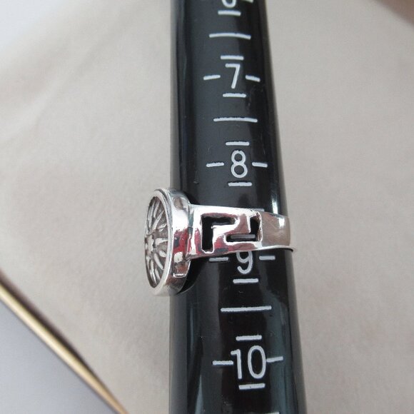 Vintage, Sterling Silver 925 Flower Statement Ring, Size 8.75 Hallmarked 925 - Picture 5 of 8